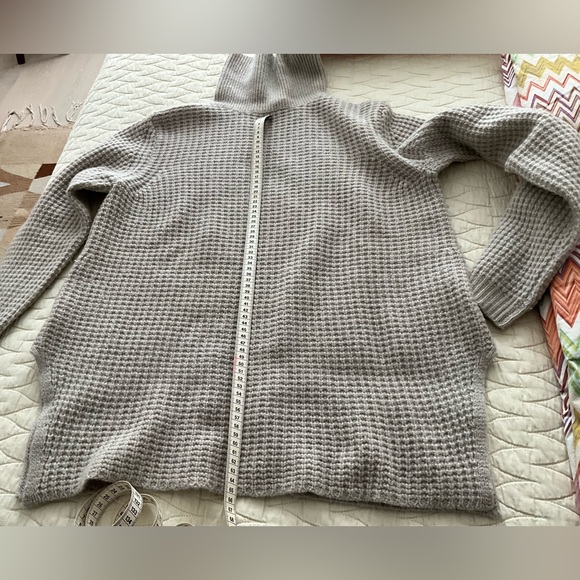 Magaschoni Taupe oatmeal cashmere Cowl Neck Sweater, L - Picture 6 of 9
